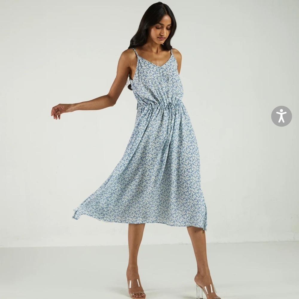 Reistor Midi Dress MEDIUM Microfloral Asymmetric Hem Boho Romantic Vacation Easy